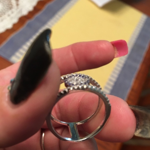 Ring - Picture 6 of 6